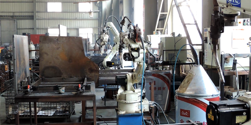 仓储笼生产厂家：仓储笼脚杯生产 机械手自动焊接